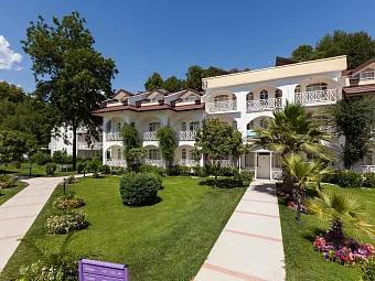 Отель LYKIA BOTANIKA BEACH FUN CLUB 4*