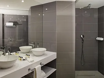Отель TIVOLI CARVOEIRO 4*