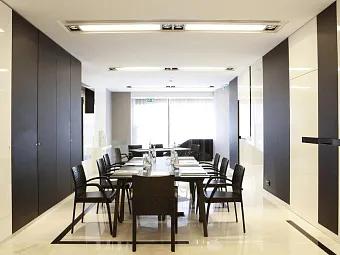 ALTIS AVENIDA 5*