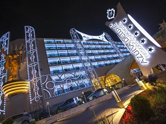 Отель AZURA DELUXE RESORT & SPA 5*