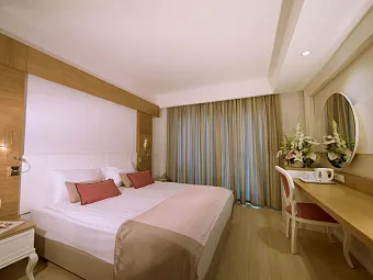 Отель PORT NATURE LUXURY RESORT HOTEL & SPA 5*