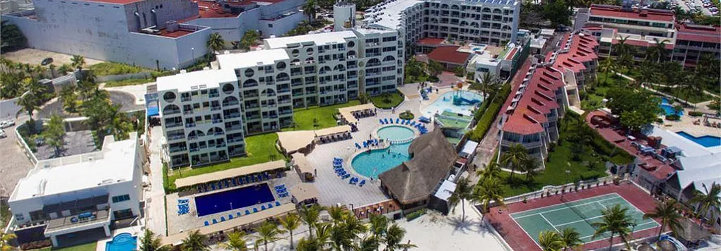 Отель AQUAMARINA BEACH HOTEL CANCUN 4*, Мексика, Канкун.