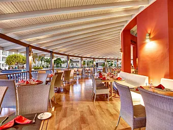 ROYALTON WHITE SANDS 5*