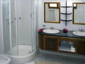 Отель SUN RESORT SEYCHELLES 3*