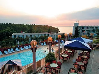 Отель Hotel Laguna Istra 3*