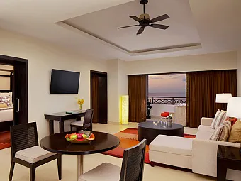 Отель SECRETS WILD ORCHID MONTEGO BAY 5*