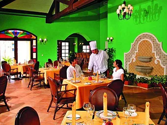 Отель IBEROSTAR PLAYA ALAMEDA 4*