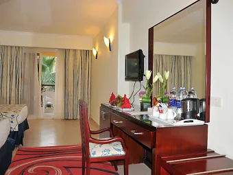 SEA BEACH RESORT & AQUA PARK 4*