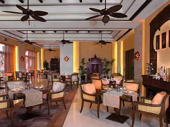 Отель SHANGRI-LA HOTEL QARYAT AL BERI 5*