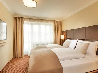 OESTERREICHISCHER HOF HOTEL 4* 