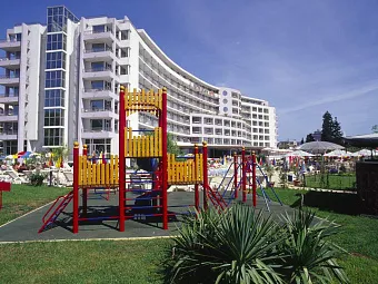 Отель LTI NEPTUN BEACH 4*