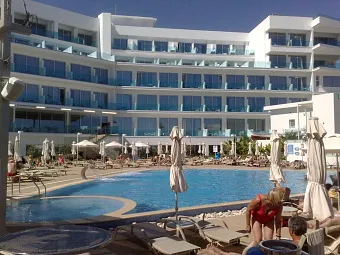 Отель VRISSAKI BEACH HOTEL 3*
