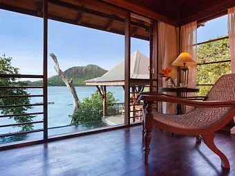 Отель ENCHANTED ISLAND RESORT 5*