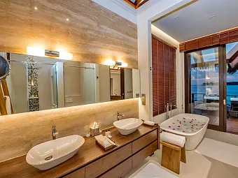 Ocean Villa