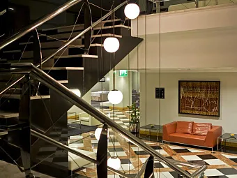 Отель SANA METROPOLITAN 4*