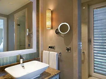 CARESSE A LUXURY COLLECTION RESORT & SPA 5 *