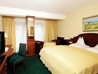 Отель MANNI SPORTHOTEL 4*