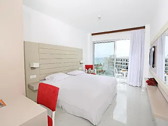  Отель TSOKKOS BEACH 4*