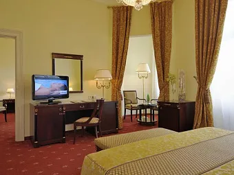  Отель SAVOY WESTEND HOTEL 5*