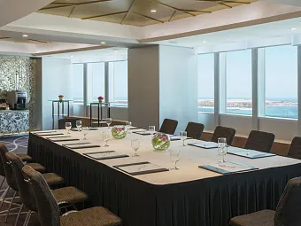 Отель LE ROYAL MERIDIEN ABU DHABI 5*