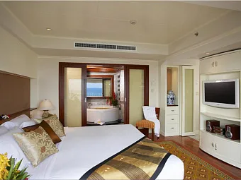 One Bedroom Royal Wing Suite.