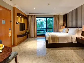  Отель DUBAI MARINE BEACH RESORT 5*