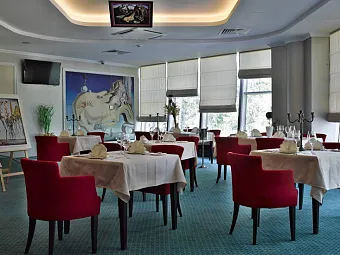  Загородный отель LES ART RESORT 4*