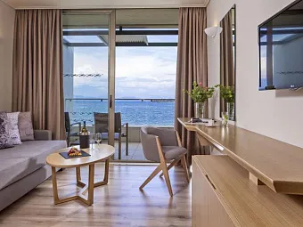 Отель KONTOKALI BAY RESORT & SPA 5*