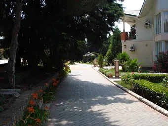 Крым. Алушта. Отель ДЕМЕРДЖИ 3*.