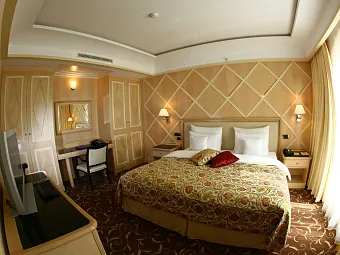 Отель SPLENDID BEACH RESORT 5*. Junior Suite.