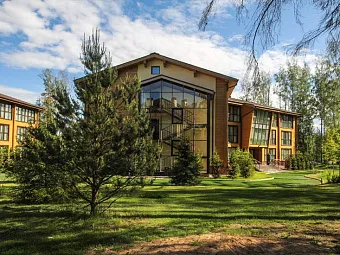  Загородный отель LES ART RESORT 4*