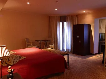 Отель ROC BLANC 4*