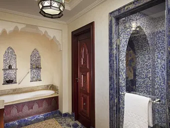 Отель MADINAT JUMEIRAH MINA A SALAM HOTEL 5*