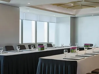 Отель LE ROYAL MERIDIEN ABU DHABI 5*