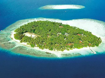 BIYADHOO ISLAND RESORT 3*