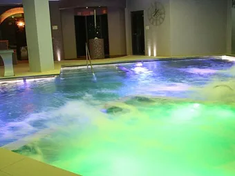 Отель PLAZA ANDORRA LA VELLA 5*