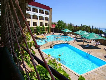 Отель БАСТИОН 3*