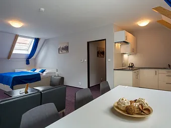 Отель ADEBA 3*