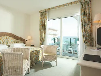 PARK HOTEL BRASILIA 4*