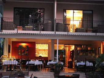 Отель LE REPAIRE BOUTIQUE HOTEL & RESTAURANT 3*