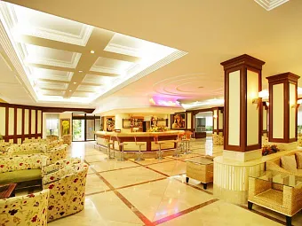 Отель SAPHIR HOTEL 4*