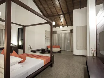 Отель THE CALM RESORT & SPA 4*