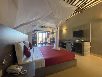 MY BLUE HOTEL 4*