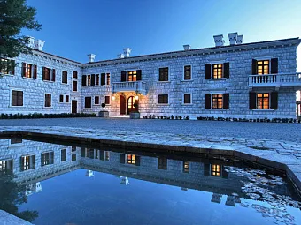 Отель VILLA MILOCER 5*