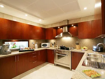 Отель JA OASIS BEACH TOWER 5*