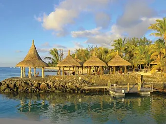 Отель BEACHCOMBER PARADIS HOTEL & GOLF CLUB 5*