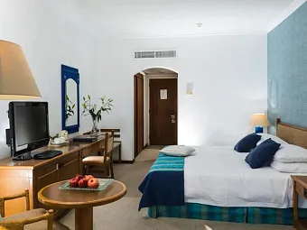 CORAL BEACH HOTEL & RESORT CYPRUS 5*, Кипр, Пафос.
