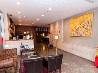 Отель CENTRIC ATIRAM 4*