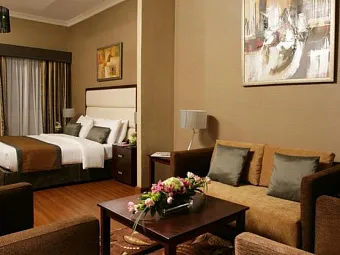 RAMADA BEACH HOTEL AJMAN 4*