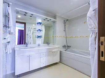 СПА-отель МОРЕ 4*